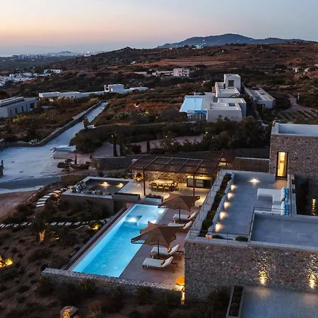Theros Naxos Pláka